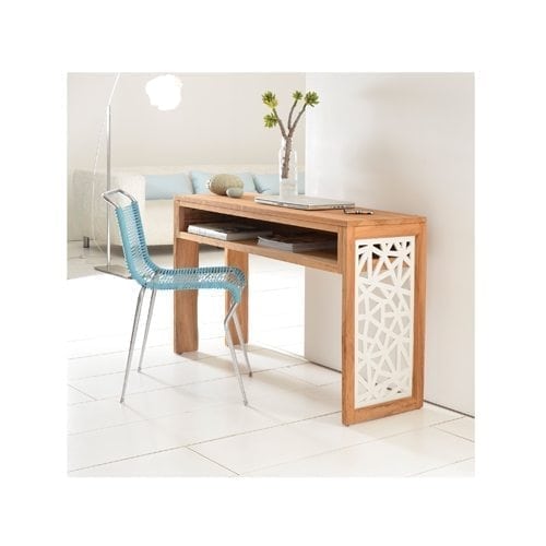 Read more about the article A Console Table for an Adult Bedroom