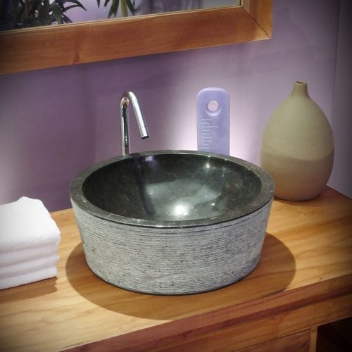 Read more about the article A Black Marble Washbasin