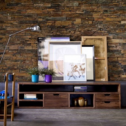 Read more about the article Stylish living room with a TV stand made of natural teak