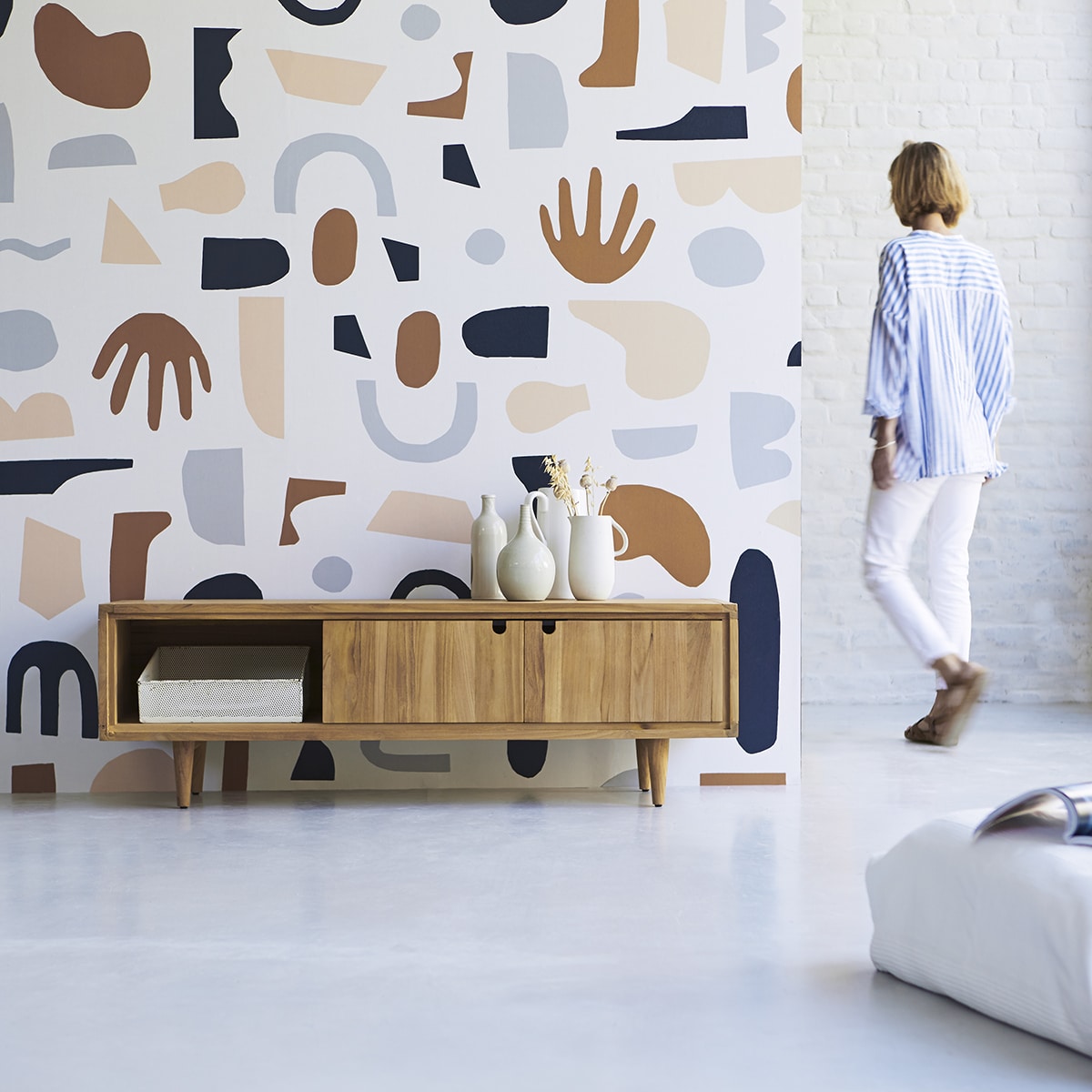 Read more about the article “Mural Wallpaper”: Wallpaper, a style statement